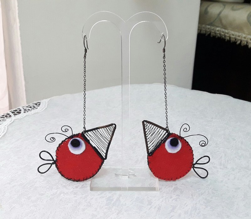 Angry bird long earrings red