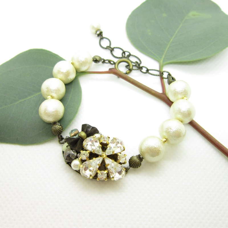 Crystal bijou cotton pearl breath