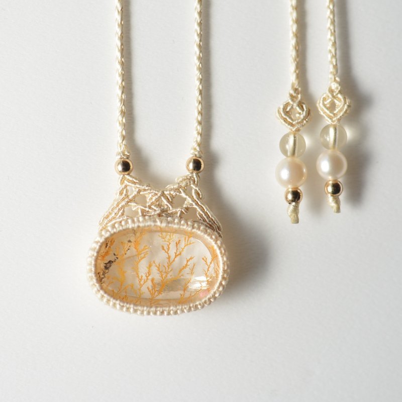 Dendritic Quartz / Silk Necklace