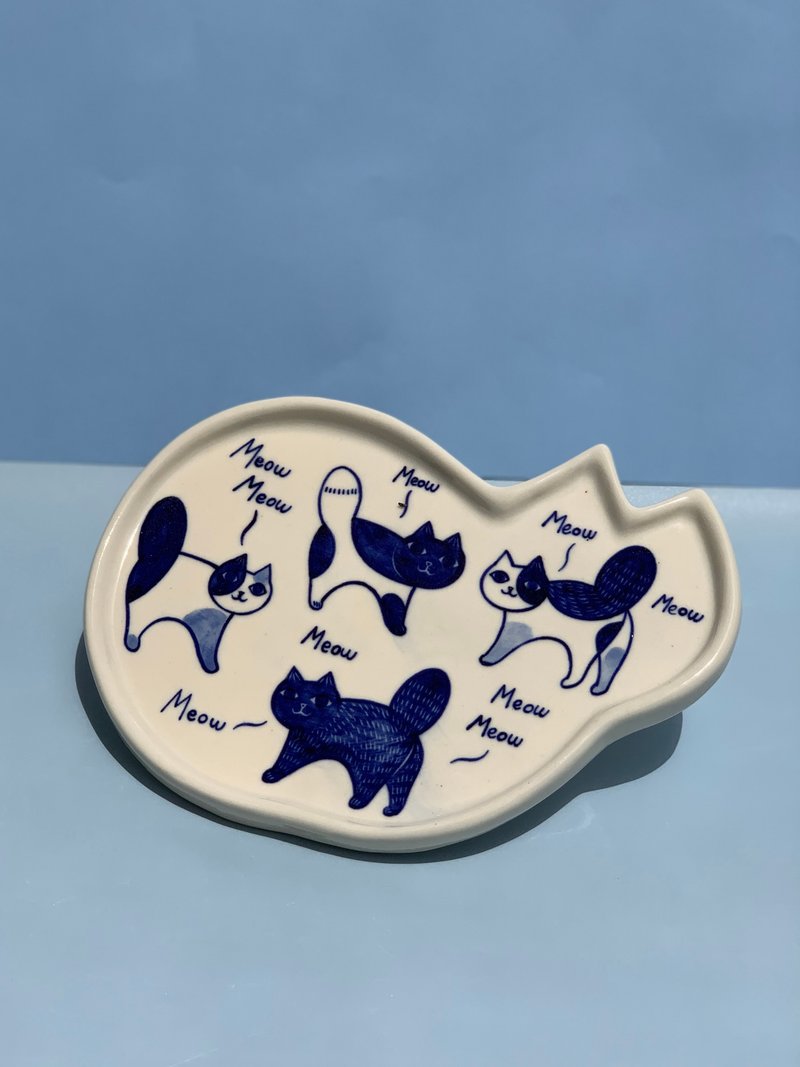 Cat Plates (Cats and Friend) l ceramics l May&Clay Ceramics Studio