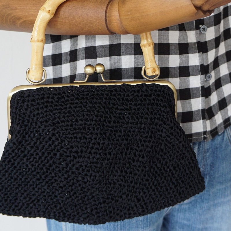 Ba-ba handmade Crochet Handbag No.C1697 - 手提包/手提袋 - 其他材質 黑色