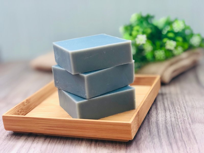 Left hand fragrant green barley woody soothing soap