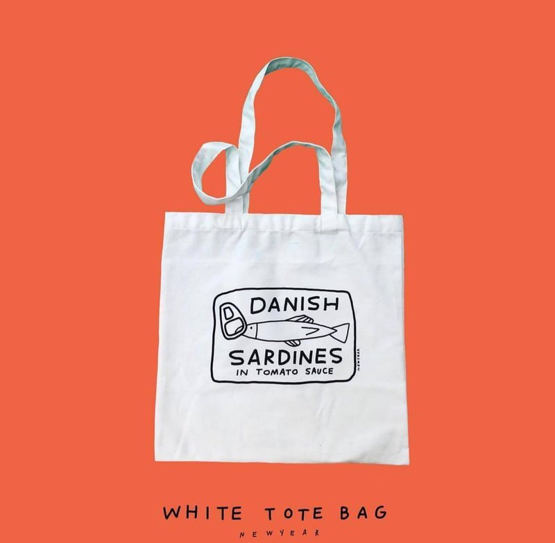 White tote bag