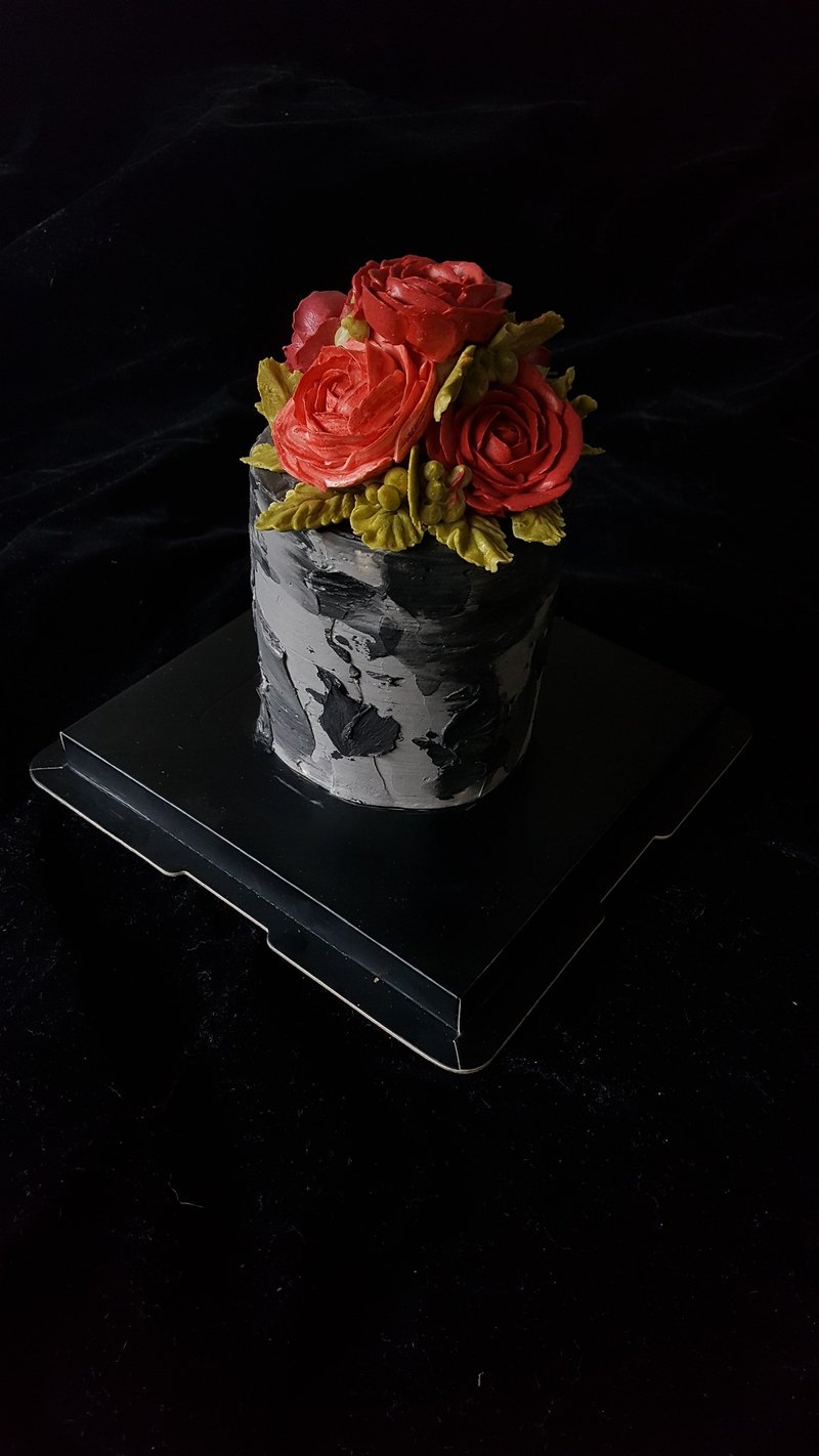 Elaine's custom cake