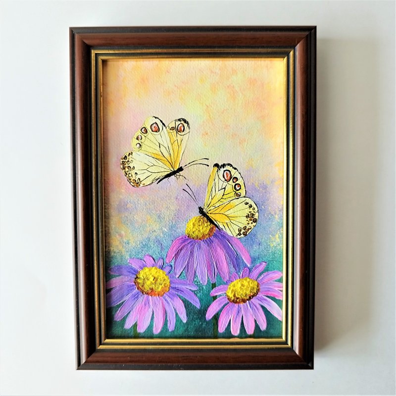 Acrylic Painting of Butterflies, Insects, and Daisies - Wall Decoration Artwork - 壁貼/牆壁裝飾 - 壓克力 多色