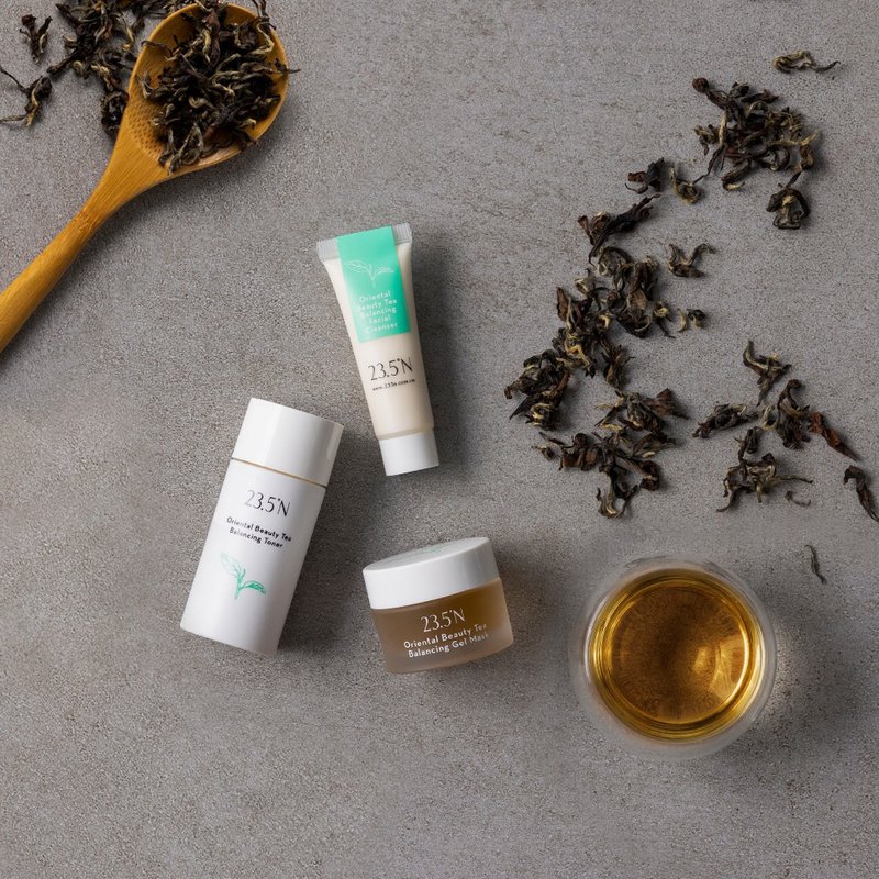 Oriental Beauty Tea Experience Group ( Cleansing Oil 30mL + Washing Cream 10mL + Conditioning Water 30mL)