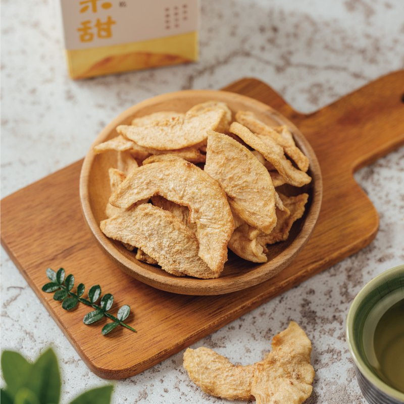 Pear sweet dried fruit