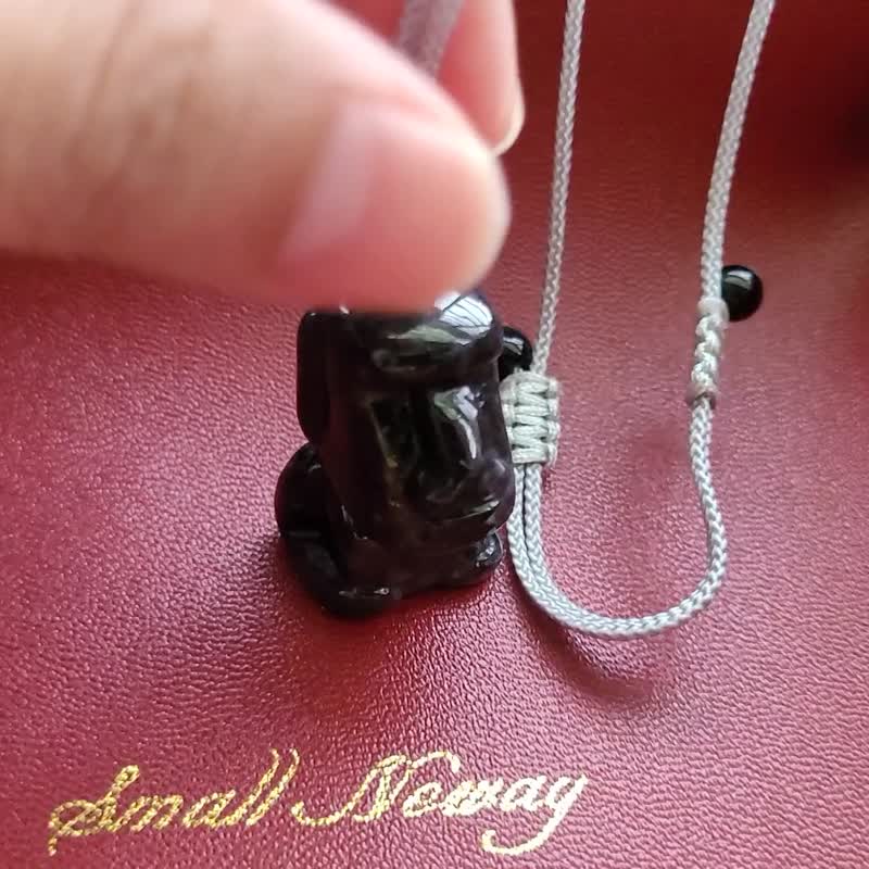 【Natural】Chaohei Wuji Moai Statue with Adjustable Rope Chain Special Theme - Necklaces - Jade Black