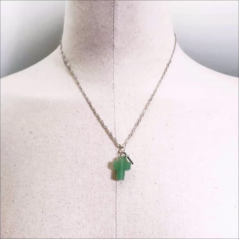 Aventurine Silver Double Cross Necklace Micro-Inlaid Emerald Zircon Charm - Collar Necklaces - Sterling Silver Green