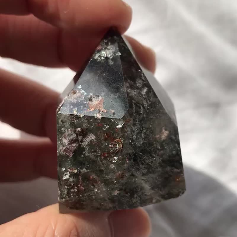 四季幽靈 綠幽靈 白幽靈 紅幽靈 水晶 全包隨型 手把玩 天然原石 - 擺飾/家飾品 - 水晶 多色