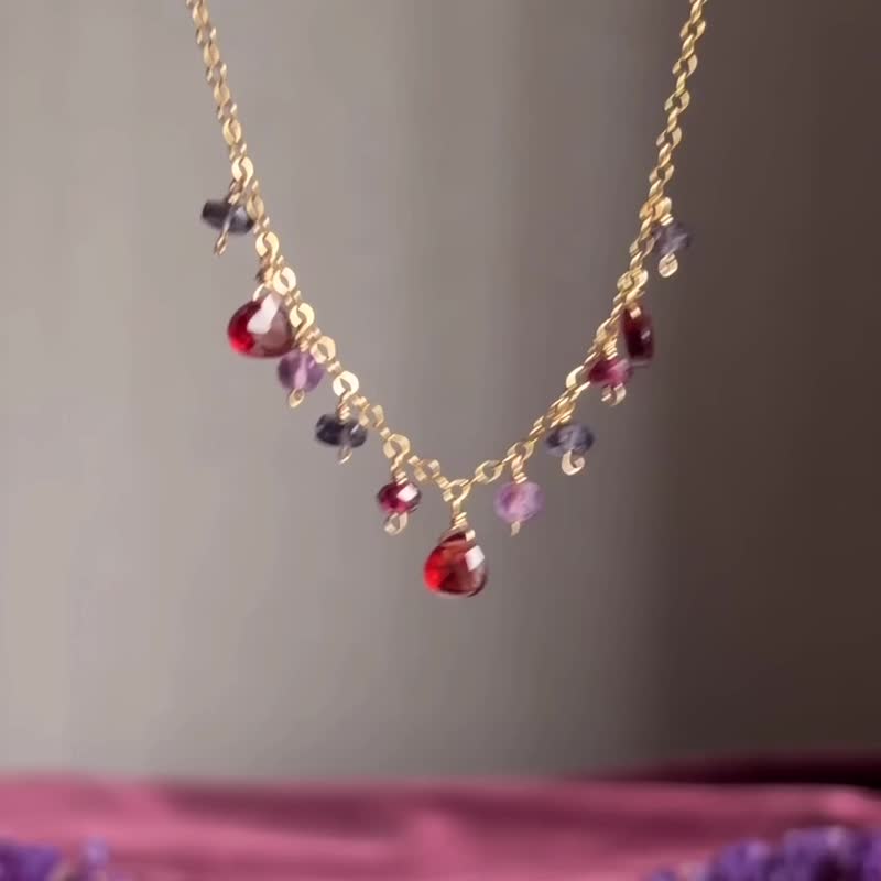 14KGF 石榴石 獨一無二的項鍊 / 一月誕生石 - 項鍊 - 寶石 紅色