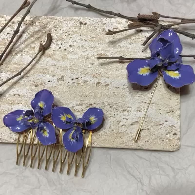 Iris Flower Resin Brooch/Hair Fork - Brooches - Resin Purple