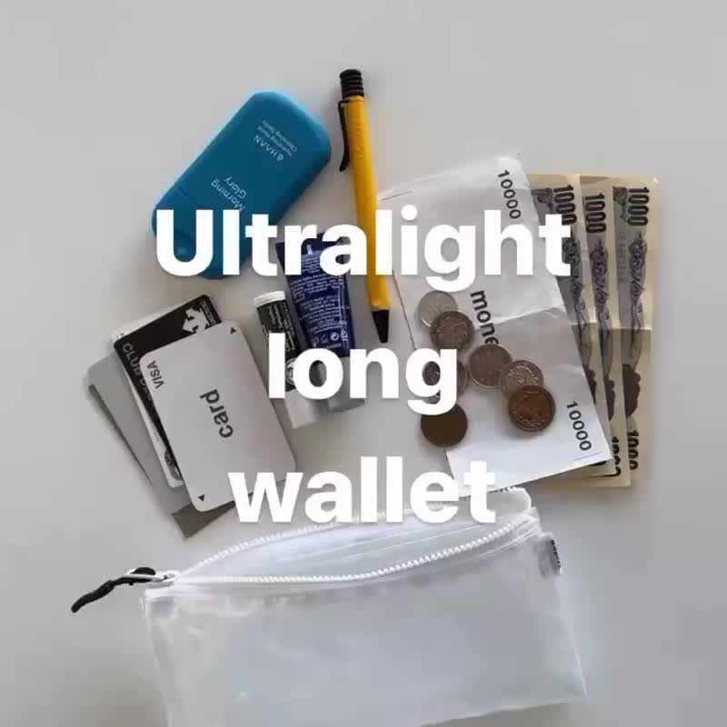 [2TONE long wallet] 3 storage ultra-lightweight water-repellent polyethylene long wallet - Wallets - Other Man-Made Fibers Transparent
