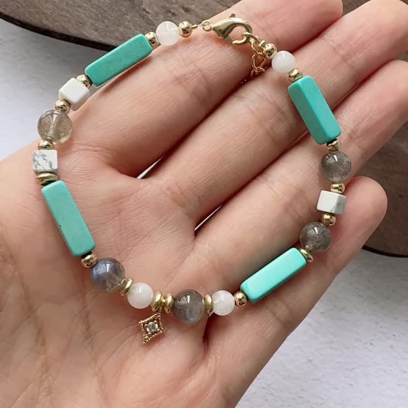 Gray Stone turquoise square column white turquoise crystal natural stone bracelet bracelet birthday gift - Bracelets - Stone Green
