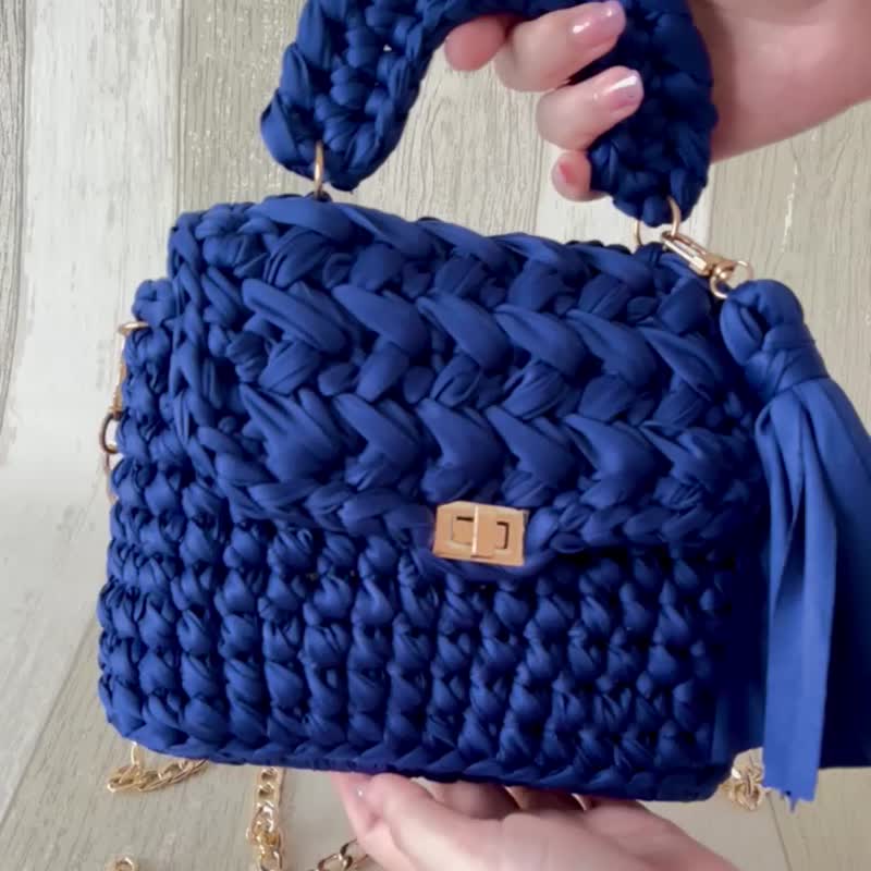 blue silk bag - 手袋/手提袋 - 聚酯纖維 藍色