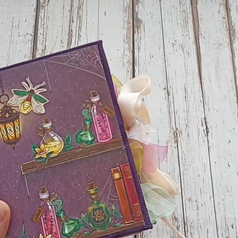 Fairy junk journal handmade wooden notebook Magic forest witch grimoire thick - สมุดบันทึก/สมุดปฏิทิน - กระดาษ สีม่วง
