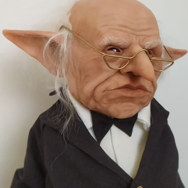 Gringotts head teller. Goblin 24 inches. Pose able - Stuffed Dolls & Figurines - Other Metals Black