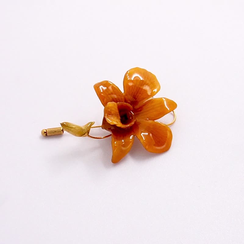 Dendrobium Orchid Party 4 Stickpin (Cinnamon) - Badges & Pins - Plants & Flowers Brown