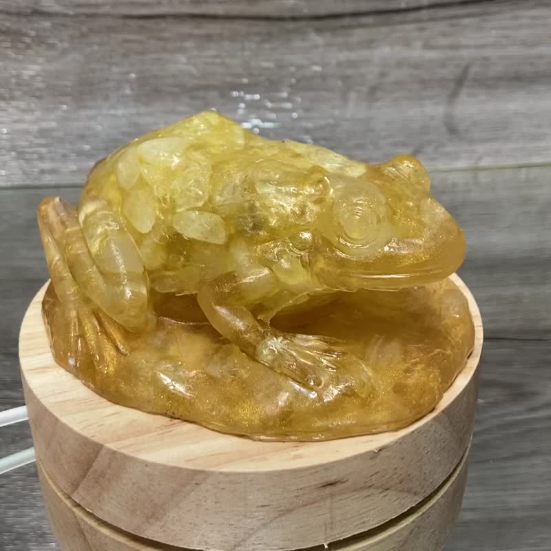Citrine Crystal Resin Statue - Toad LED night light  a Weathly statue - Lighting - Other Materials Yellow