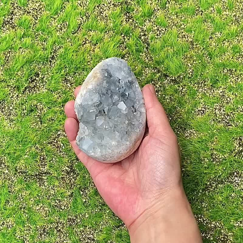 天然原礦清新天空藍 天青石 藍水晶 療癒 淨化 快速出貨 - 擺飾/家飾品 - 水晶 藍色