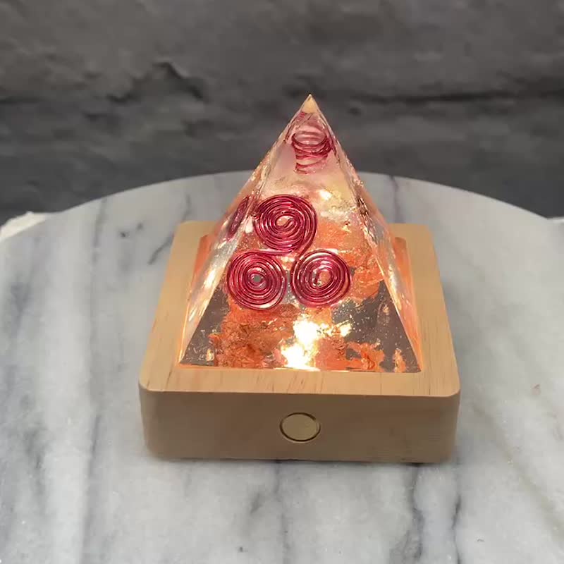 Stone Pyramid [pink/attracting peach blossoms/suitable for increasing popularity and improving business luck in opening a store] - Items for Display - Other Materials 
