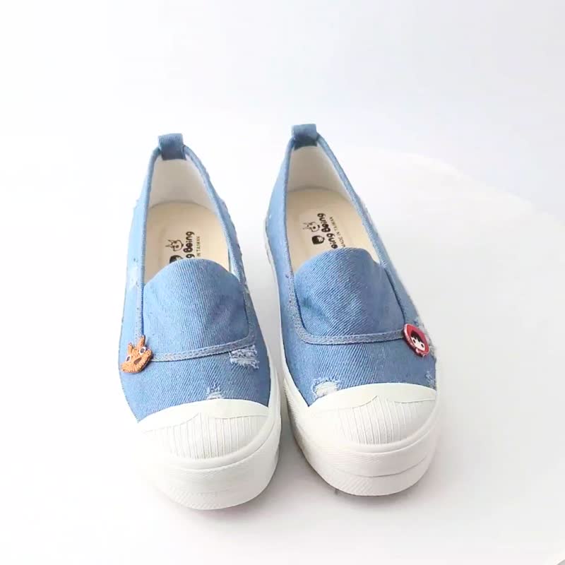 Shallow thick-soled casual shoes Little Red Riding Hood and the Big Bad Wolf - distressed denim blue women's shoes - Women's Casual Shoes - Cotton & Hemp Blue