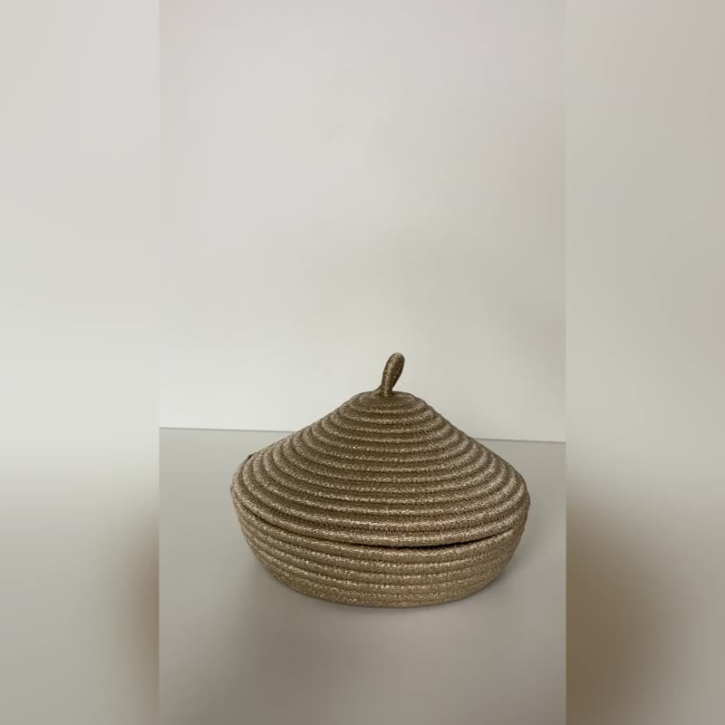 Basket with lid made of gold-colored yarn 11 cm x 18 cm - Storage - Cotton & Hemp Gold