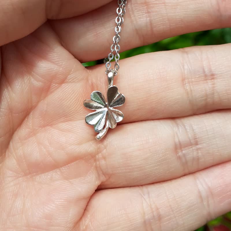 four leaf clover necklace, leaf pendant - Necklaces - Silver 