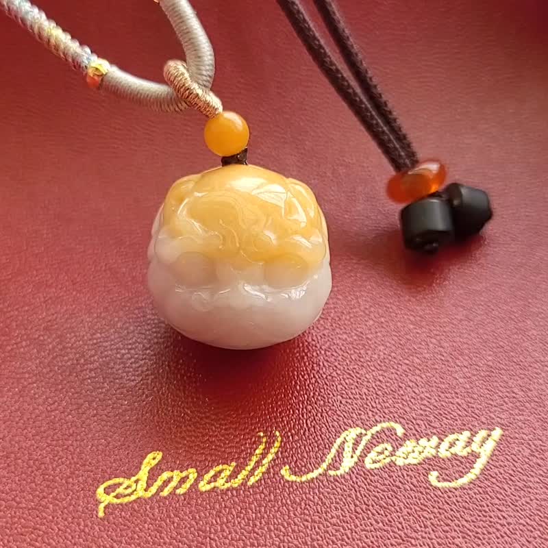 [Pro-Cui] Natural Jade Ice Lemon Yellow Wealth Head 20mm Lion Head Adjustable Rope Chain - Necklaces - Jade Yellow