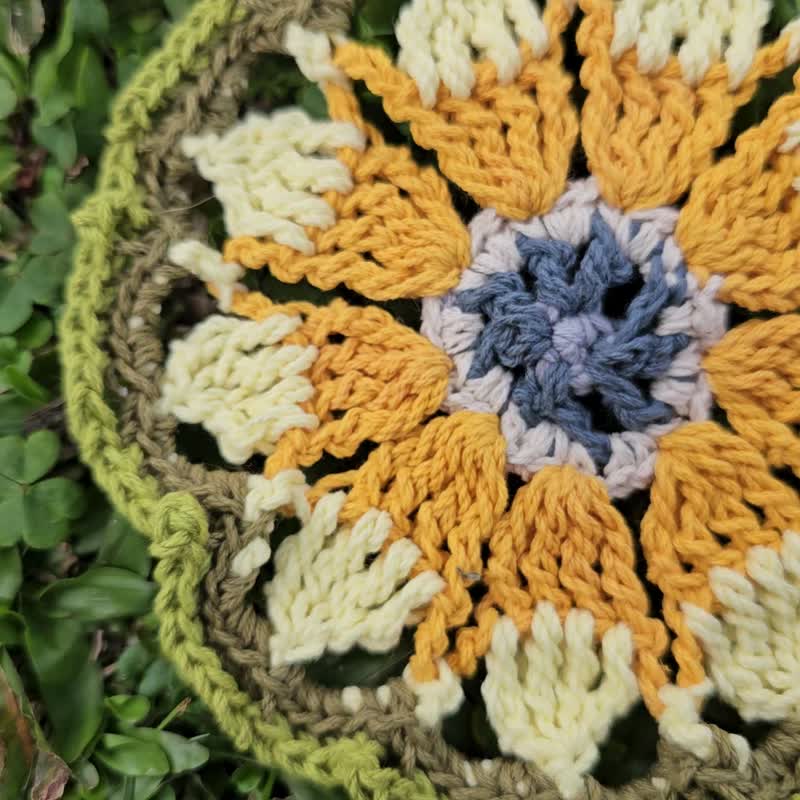 Mandala Flower Mat - Yellow Flower - Items for Display - Cotton & Hemp Multicolor