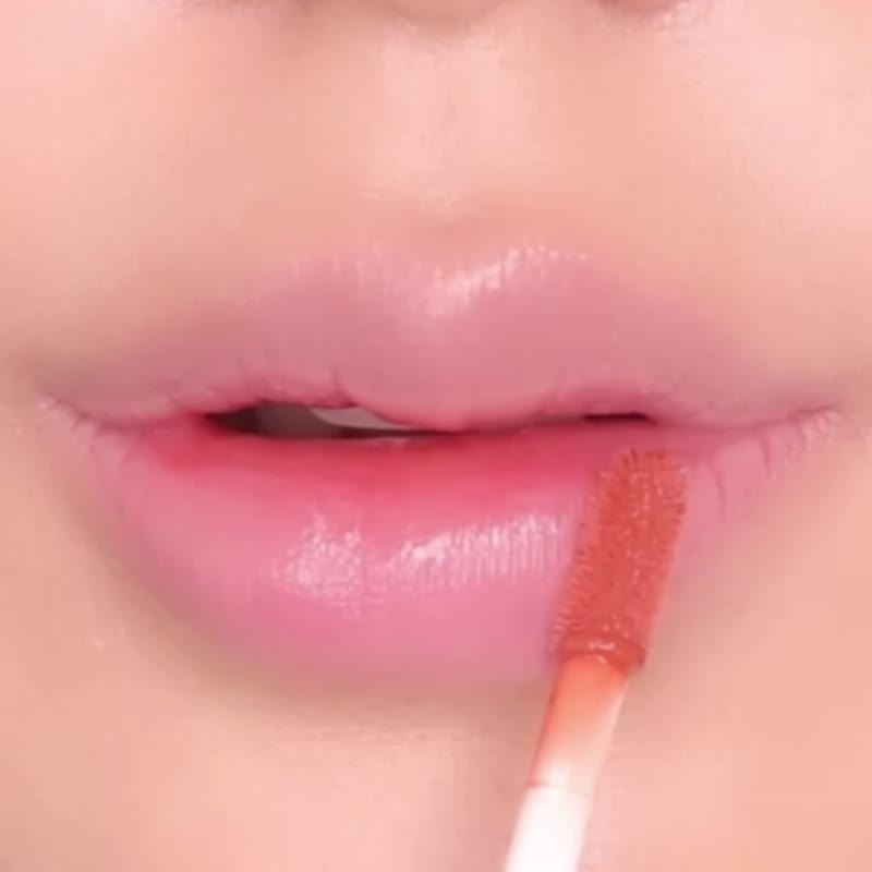Shining Water Gloss Lip Glaze - Lip & Cheek Makeup - Other Materials 