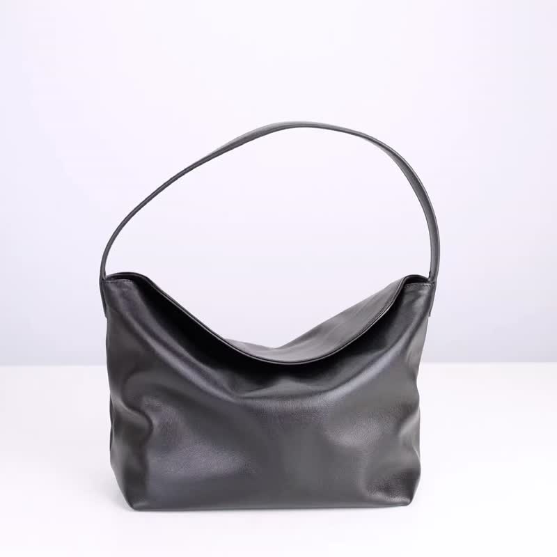 New minimalist design, vegetable tanned goatskin women's shoulder bag - Handbags & Totes - Genuine Leather Black