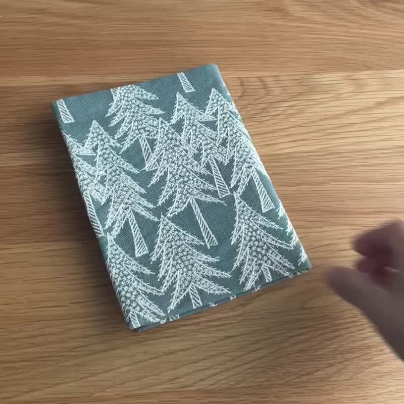 mina perhonen land theater 森 B6 ノートカバー 日本制作 - 筆記本/手帳 - 棉.麻 綠色