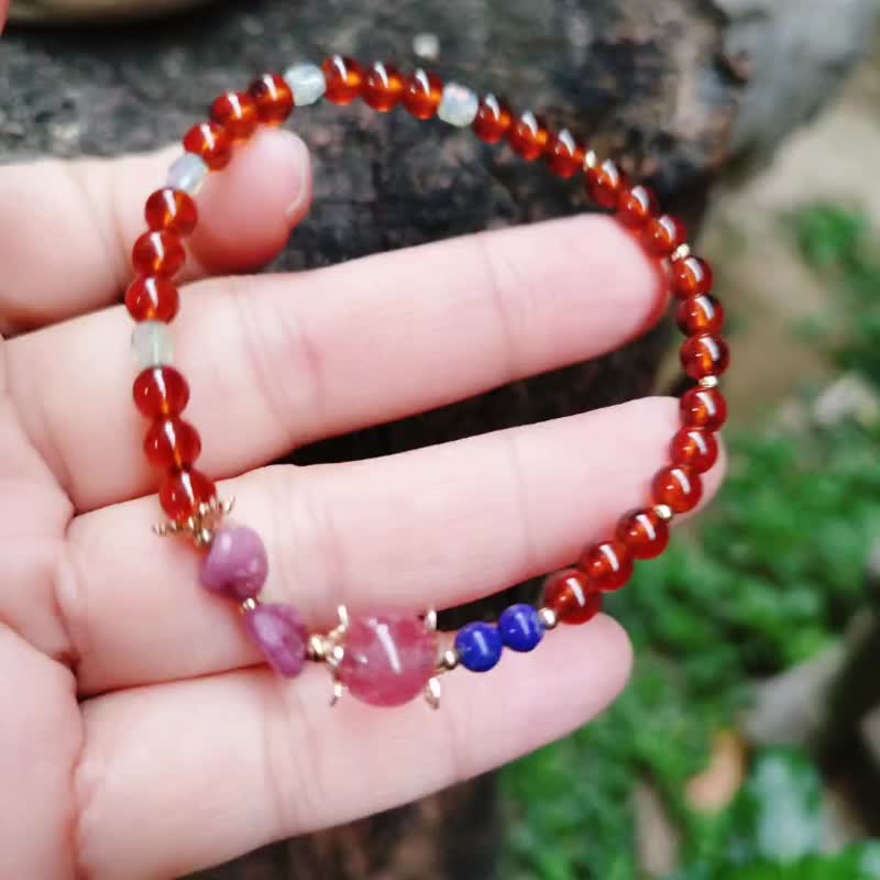 Jinyin caibao orange pomegranate natural ruby strawberry crystal lapis lazuli bracelet - Bracelets - Gemstone 