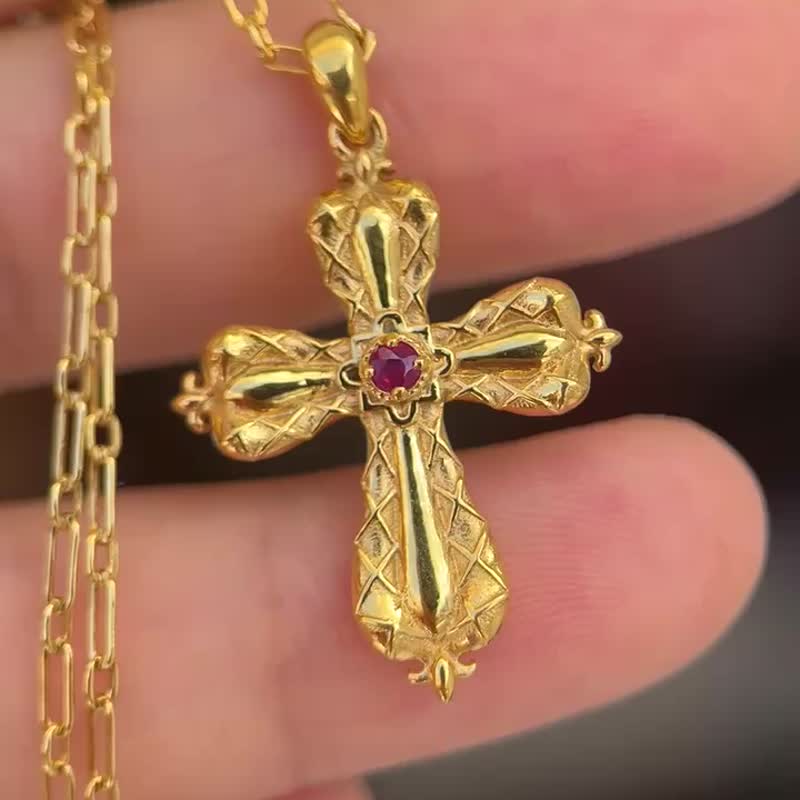 S925 Silver natural ruby ​​cross vintage necklace - Necklaces - Silver 