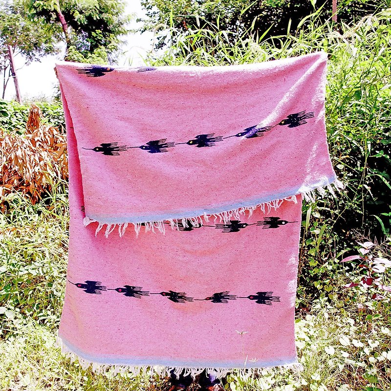 BajuTua/古著/墨西哥手工毯- 粉紅藍鳥 Mexican rug - 棉被/毛毯 - 其他材質 粉紅色