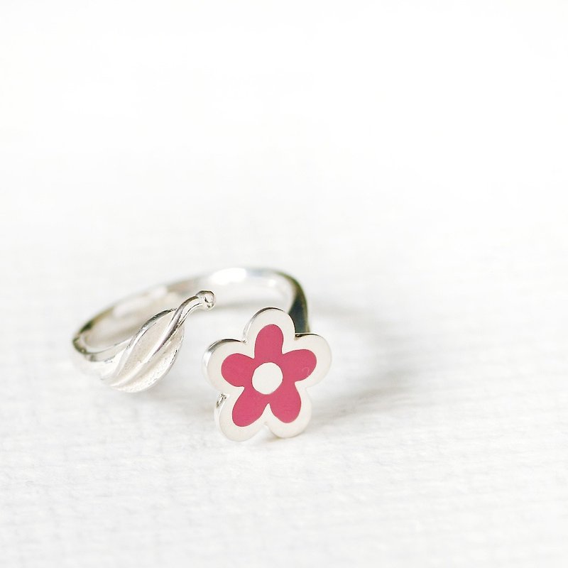 Pink flower Handwritten style pink flower ring silver925 - แหวนทั่วไป - โลหะ สึชมพู