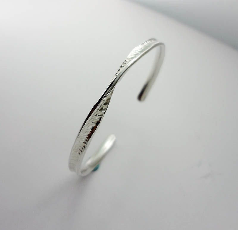 Hand forged knocking 9th silver bracelet - Bracelets - Sterling Silver Silver