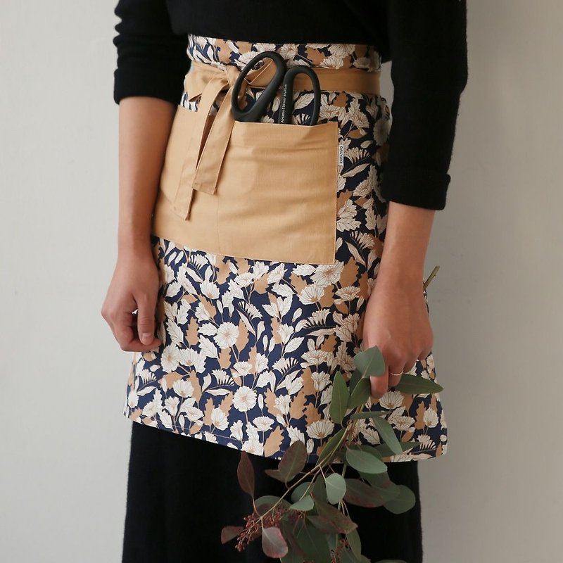 Dailylike - Half Pockets Working Aprons -04 Hibiscus Flower, E2D27546 - Aprons - Other Materials Khaki