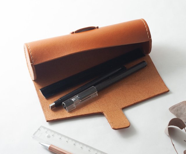 ❇︎試作品❇︎本革のペンケース❇︎ハンドメイド　筆箱　マチあり　メガネケース 7ec5af286f5394466ae402a7f4eb0a