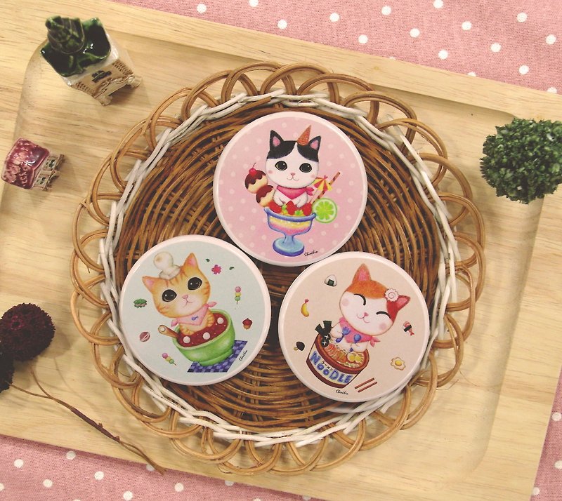 ChinChin hand-painted cat double-sided small round mirror-cup snack set (three in) - Makeup Brushes - Other Materials Multicolor