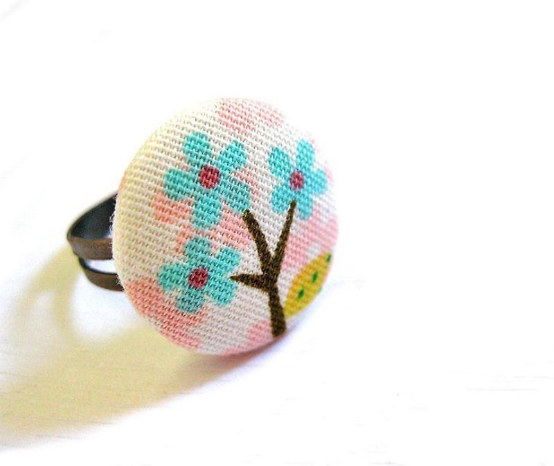 手作布包鈕釦戒指 櫻花樹 - 戒指 - 其他材質 