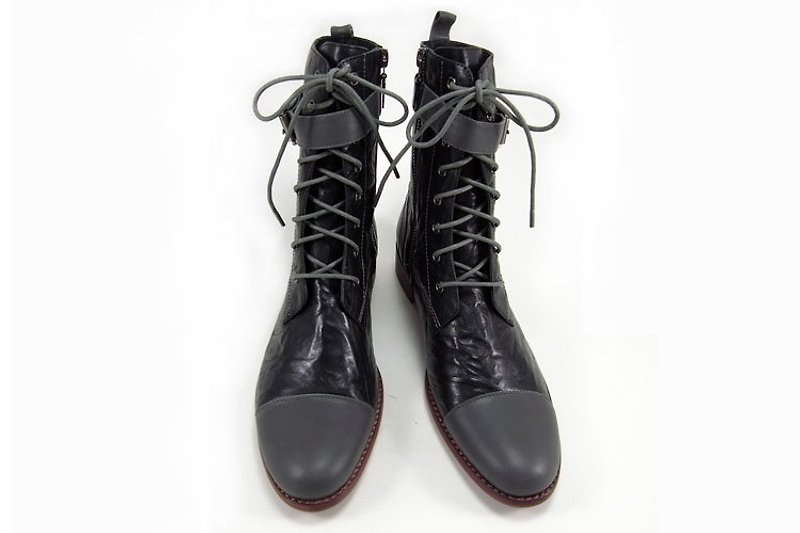Sweet Villians 英倫風中筒靴 W1003，率性黑 - รองเท้าลำลองผู้หญิง - หนังแท้ 