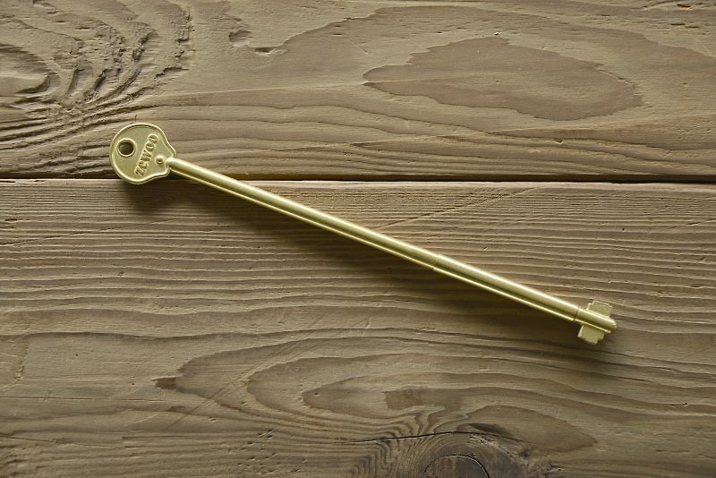 Vintage Brass Key ballpoint pen - กล่องใส่ปากกา - โลหะ สีทอง