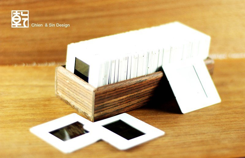 幻燈片收藏木盒 - อัลบั้มรูป - ไม้ สีนำ้ตาล