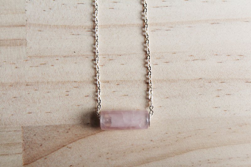 [粉水晶純銀項鍊。Rose Quartz -戀愛之石- ] - ネックレス - 宝石 ピンク