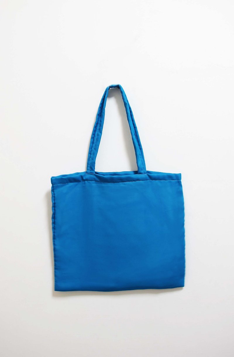Wahr_ white through the blue bags/ shoulder bag / shopping bag - กระเป๋าแมสเซนเจอร์ - วัสดุอื่นๆ 