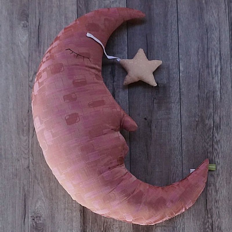 KAKIBABY專利天然柿子染布 - 月亮抱抱枕、哺乳枕(方塊紅色) - 哺乳巾 - 棉．麻 粉紅色
