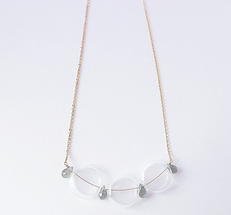 | Touch of moonlight | flat bubble blue labradorite package 14k gold necklace sense of space - สร้อยคอ - เครื่องเพชรพลอย สีเทา