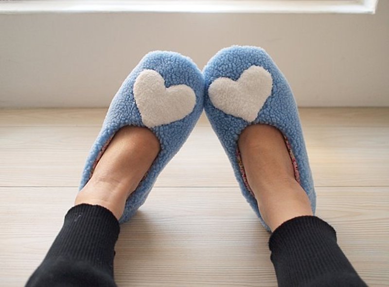 hairmo. Aqua love indoor warm slippers - รองเท้าแตะในบ้าน - วัสดุอื่นๆ สีน้ำเงิน
